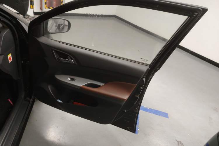 Used BYD F3 2015 Energy-Saving Edition 1.5L Manual Luxury Model
