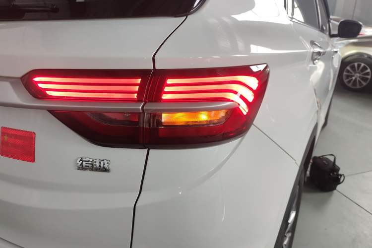 Used Geely Auto Coolray 2020 Facelift 240T DCT Hunter