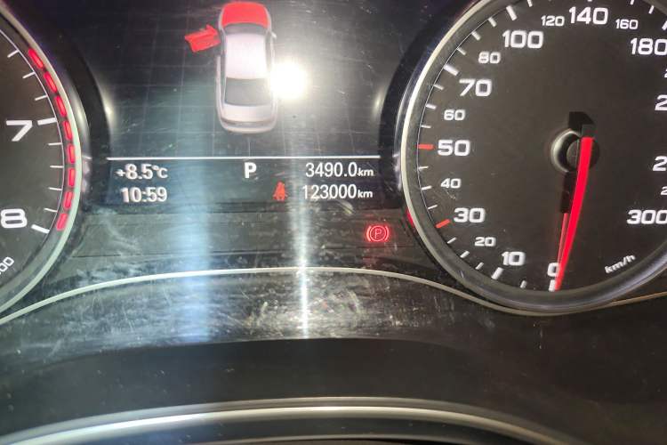 Used Audi A6L 2016 30 FSI Comfort Version
