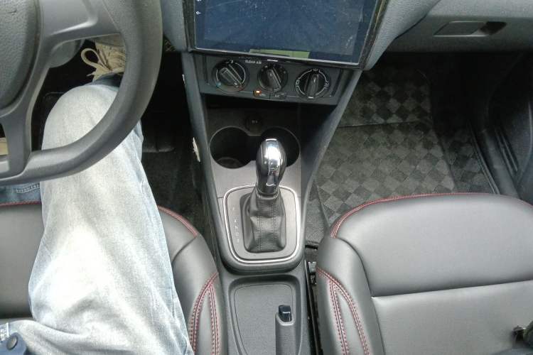 Used Volkswagen Polo 2016 1.4L Automatic Trendy Model
