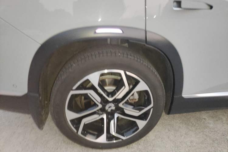 Used Nio ES8 2020 580 km Range Signature Edition Six-Seater Version
