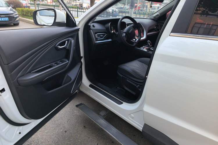 Used JETOUR X70 2018 1.5T Automatic YueXing Edition
