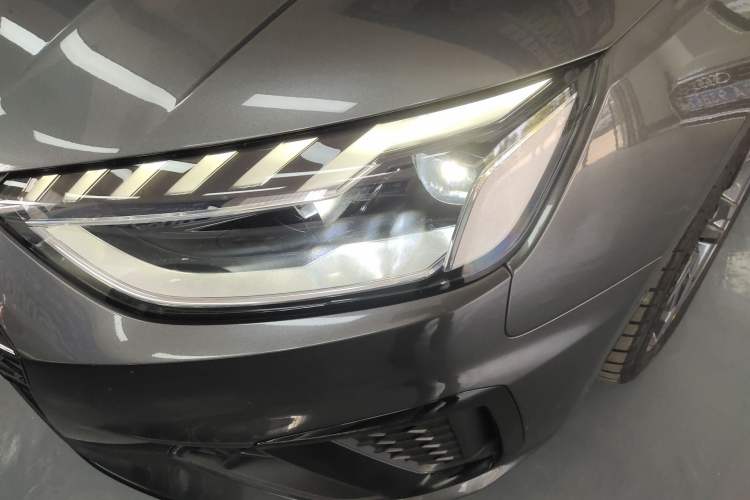 Used Audi A4L 2022 40 TFSI Luxury Dynamic Model
