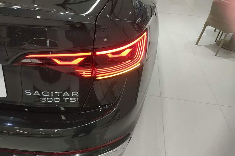 Used Volkswagen Sagitar 2023 300TSI DSG Excellence Edition
