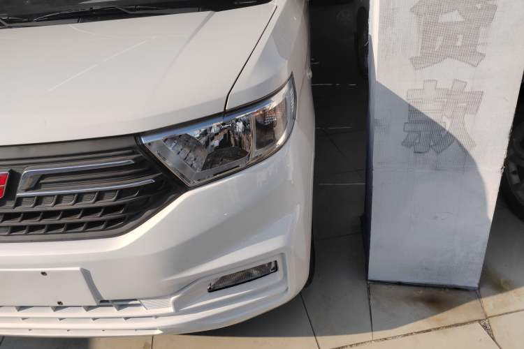 Used Wuling Hongguang V 2022 1.5L Enjoy Edition Electric-Powered LAR