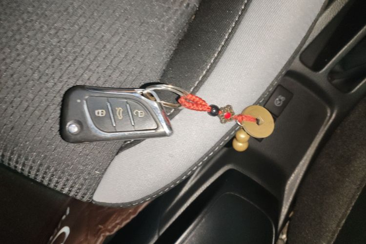 Used Toyota YARiS L 2022 1.5L CVT Leading PLUS Edition
