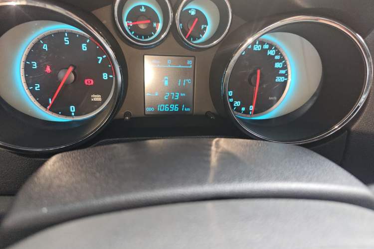 Used Changan CS35 2015 1.6L Manual Luxury Model China IV Standard
