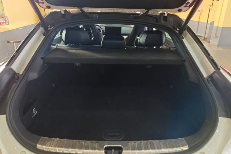 Used Zeekr 001 2024 WE Edition 95 kWh All-Wheel Drive
