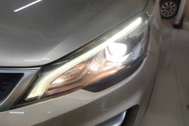 Used Geely Auto Emgrand GS 2016 Sport Edition 1.8L Automatic LingShang Model
