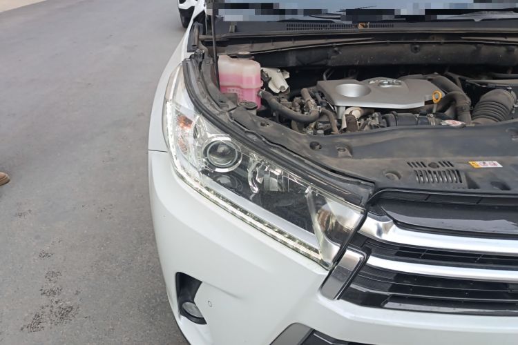 Used Toyota Highlander 2018 2.0T Four-Wheel Drive Prestige Version 7 Seats China VI Standard