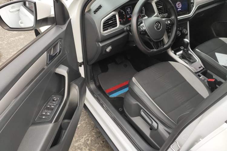 Used Volkswagen T-ROC 2022 280TSI DSG Two-Wheel Drive Elite PLUS