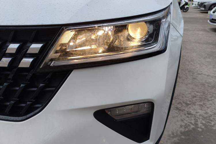 Used Wuling Alvez 2023 1.5L CVT Comfort Edition
