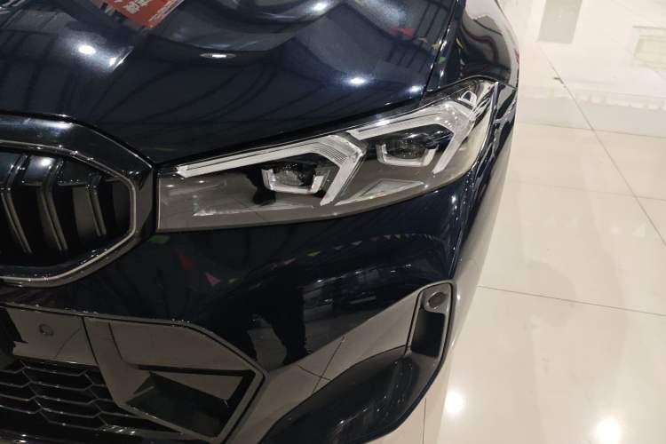 Used BMW 3 Series 2025 330Li M Sport Shadowline Package