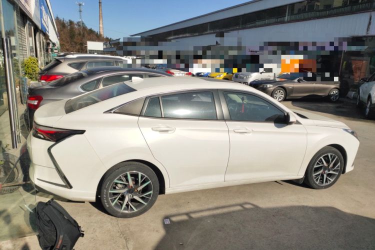 Used Dongfeng Aeolus Yixuan 2020 230T Automatic Dazzle Track Edition
