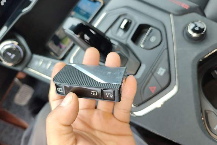 Used Lynk & Co 05 2020 2.0TD Four-Wheel Drive HypeHalo
