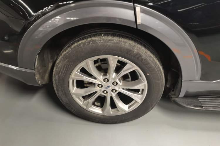 Used Ford Explorer 2020 EcoBoost 285 4x4 Trend Edition 7-Seater
