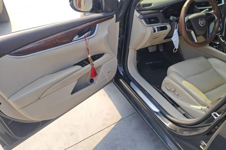 Used Cadillac XTS 2015 28T Elite Model