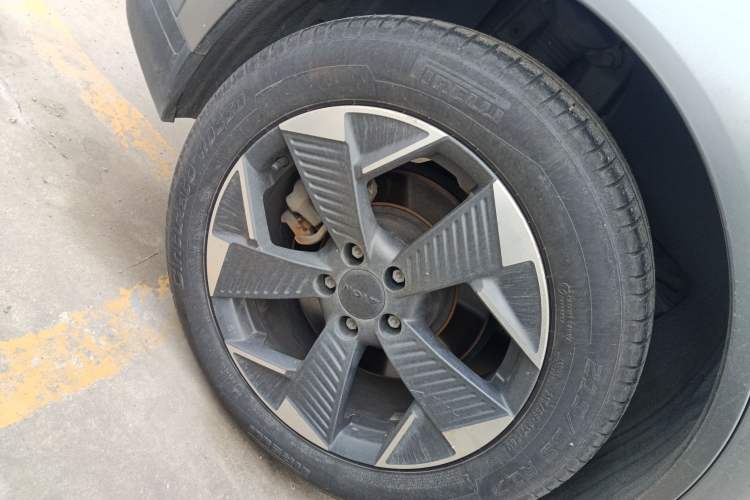 Used AION Y 2022 70 Intelligent Edition Lithium Iron Phosphate
