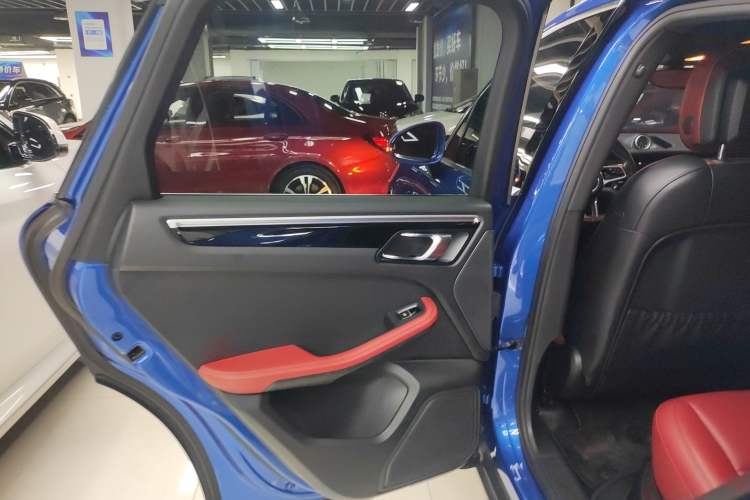 Used Porsche Macan 2017 Macan S 3.0T
