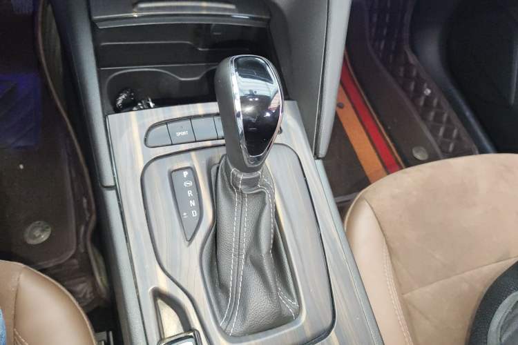 Used Buick Regal 2017 20T Luxury Model