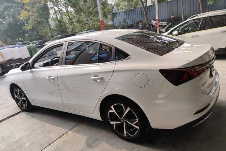 Used Roewe i5 2023 1.5L CVT Luxury Edition
