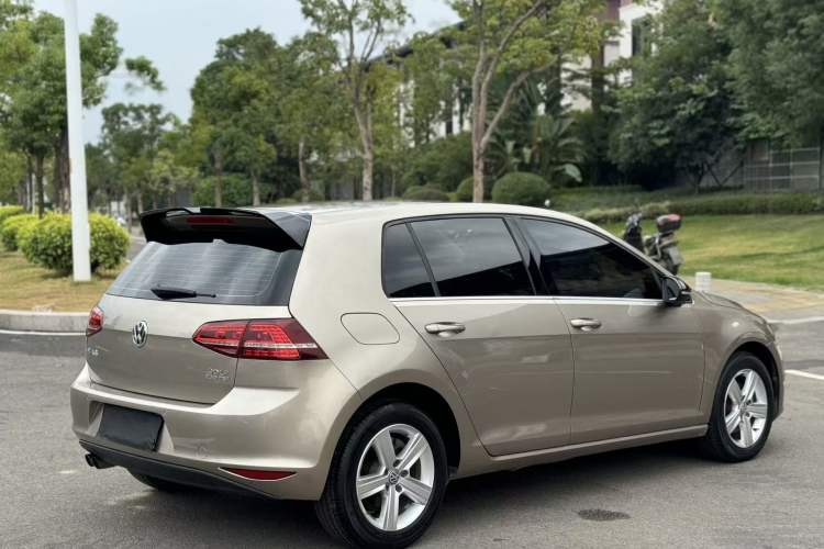 Used Volkswagen Golf 2017 230TSI Automatic Comfort Edition – Celebrating Milestone of One Million Units
