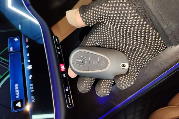 Used Mercedes-Benz E-Class 2025 E 300 L Luxury Model
