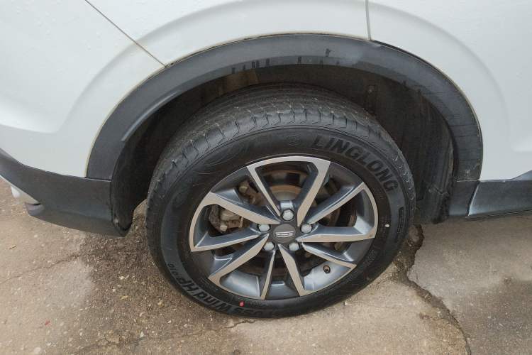 Used Geely Auto Coolray 2020 Facelift 240T DCT Hunter
