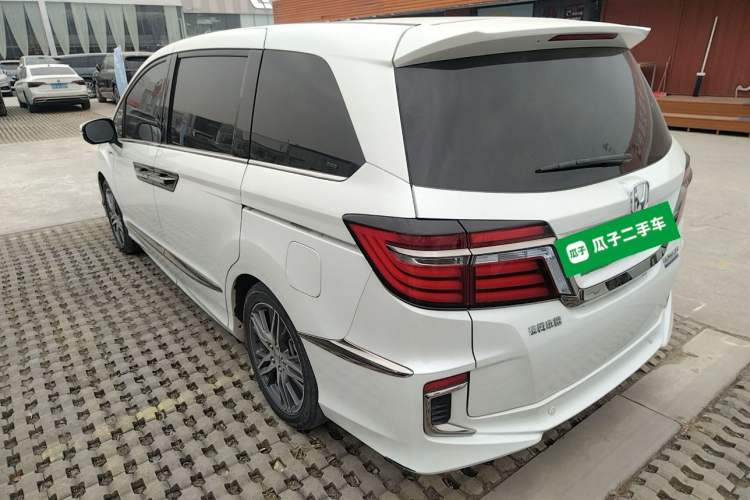 Used Honda Elysion 2019 2.0L Hybrid Luxury Edition