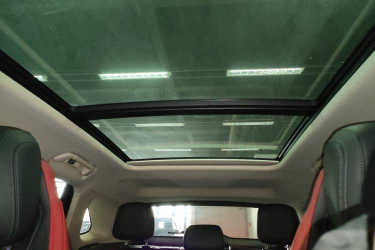 Used Hongqi HS3 2023 1.5T Two-Wheel Drive Shanwei Edition
