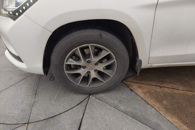 Used BYD Song 2016 1.5TI Manual Luxury Model
