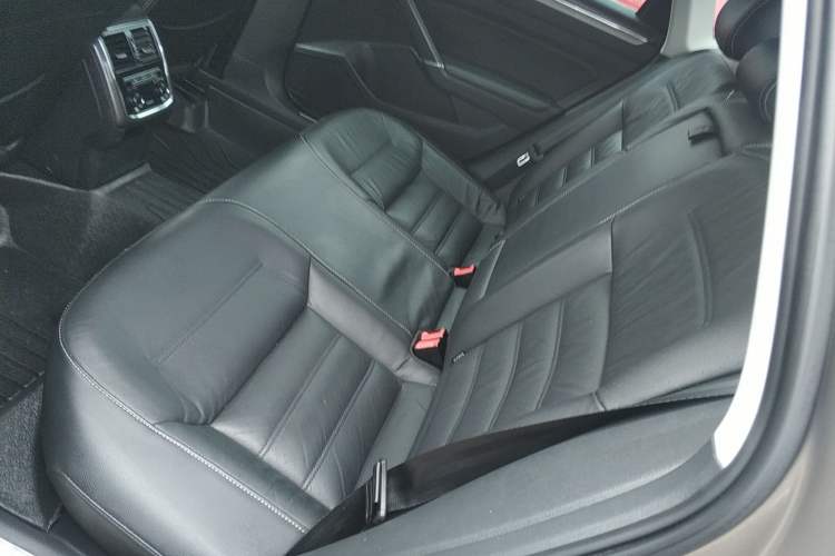 Used Volkswagen Passat 2016 330TSI DSG Prestige Edition
