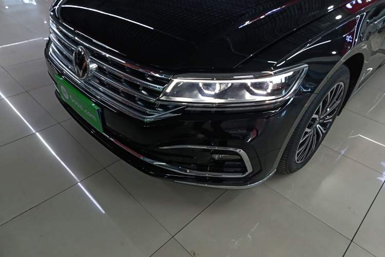 Used Volkswagen Phideon 2021 380TSI Luxury Edition
