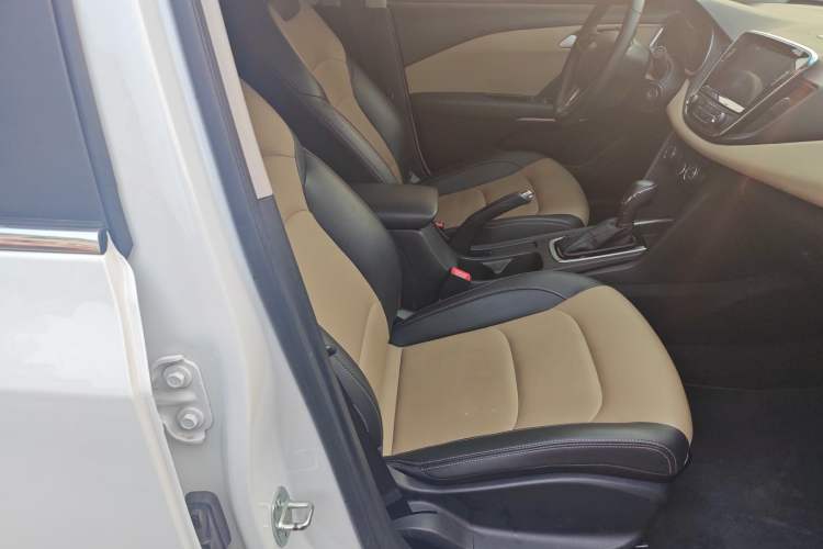 Used Chevrolet Monza 2020 320 Automatic Enjoyment Edition