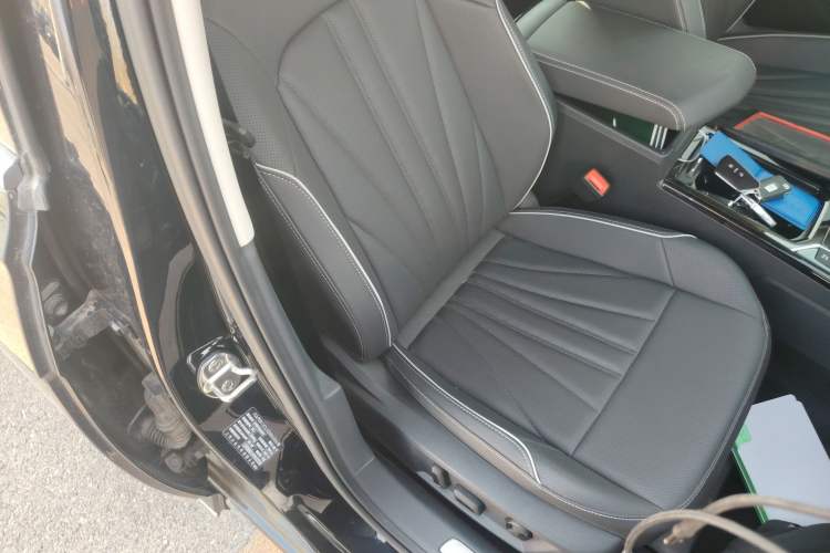 Used Volkswagen Passat 2024 380TSI Starry Luxury Edition