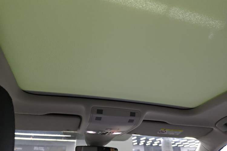 Used Volkswagen Tayron 2024 300TSI Two-Wheel-Drive Luxury Plus Advanced Version
