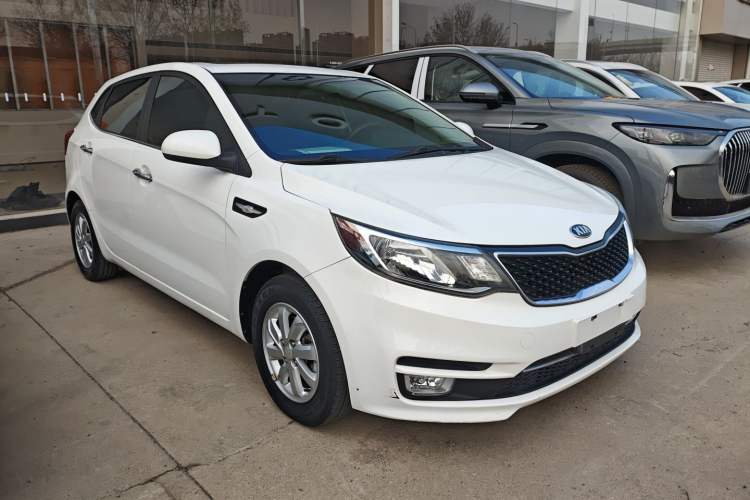 Used Kia K2 2015 Hatchback 1.4L MT GLS Cool Edition