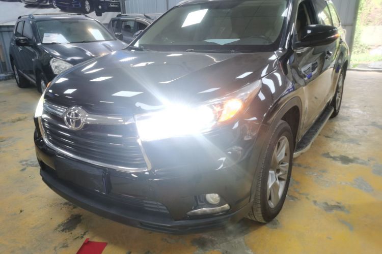 Used Toyota Highlander 2015 2.0T Four-Wheel Drive Luxury Edition 7-Seater