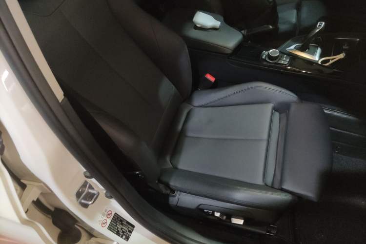 Used BMW 3 Series 2018 320Li Fashion Model
