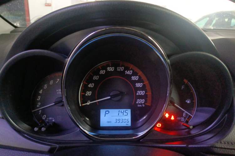 Used Toyota YARiS L 2021 X-Trail 1.5L CVT Leading Edition
