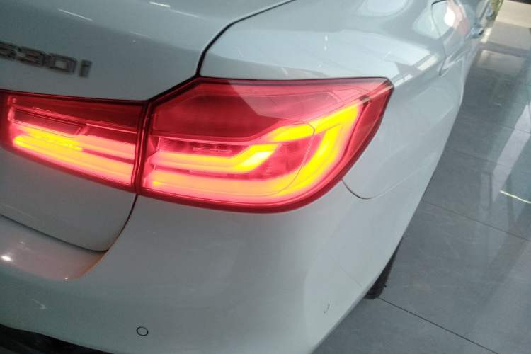 Used BMW 5 Series 2018 530i M Sport Package
