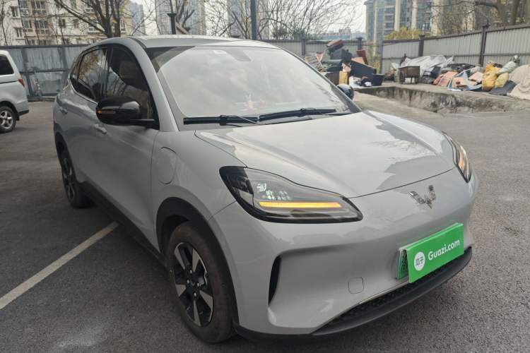 Used Wuling Bingo PLUS 2024 330 km Range Five-Seater Version