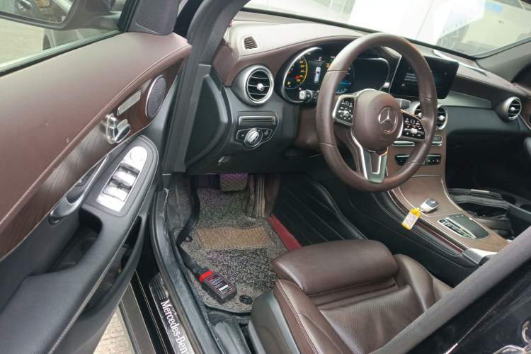 Used Mercedes-Benz GLC 2020 Facelift GLC 260 L 4MATIC Luxury Edition