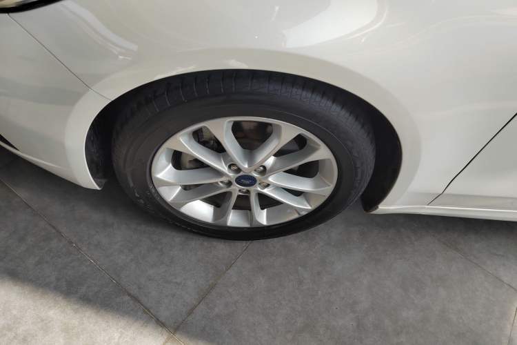 Used Ford Mondeo 2018 EcoBoost 180 Smart Control Fashion Model China VI Standard
