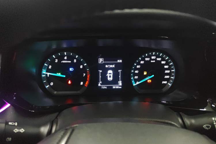 Used Oshan X5 2021 Revised Version 1.5T DCT Luxury Edition
