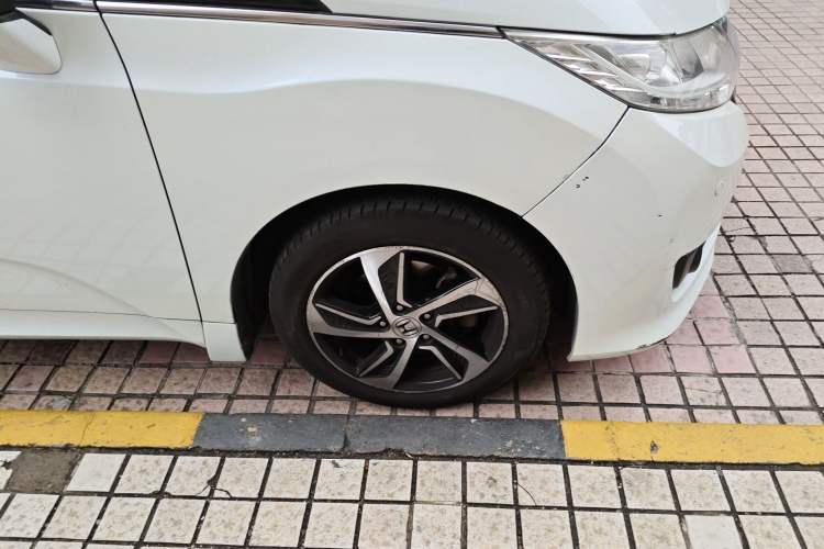 Used Honda Odyssey 2015 2.4L Supreme Edition