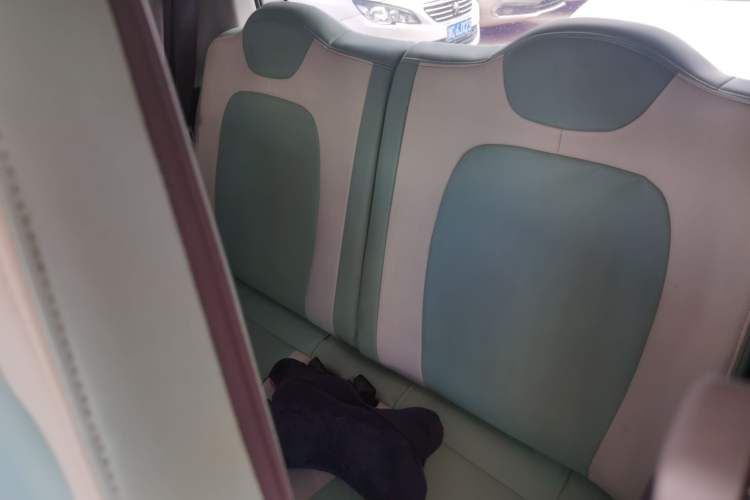 Used Wuling Hongguang MINIEV 2021 Macaron Sandwich Model 170 km Lithium Iron Phosphate
