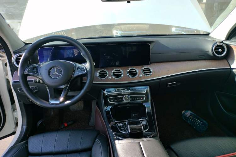 Used Mercedes-Benz E-Class 2016 E 200 L