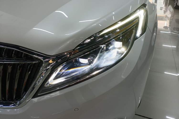 Used Buick GL8 2017 ES 28T Flagship Model China V Standard
