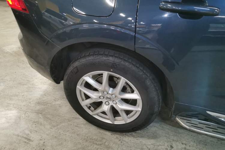 Used Volvo XC60 2021 T5 4x4 Smart Luxury Edition